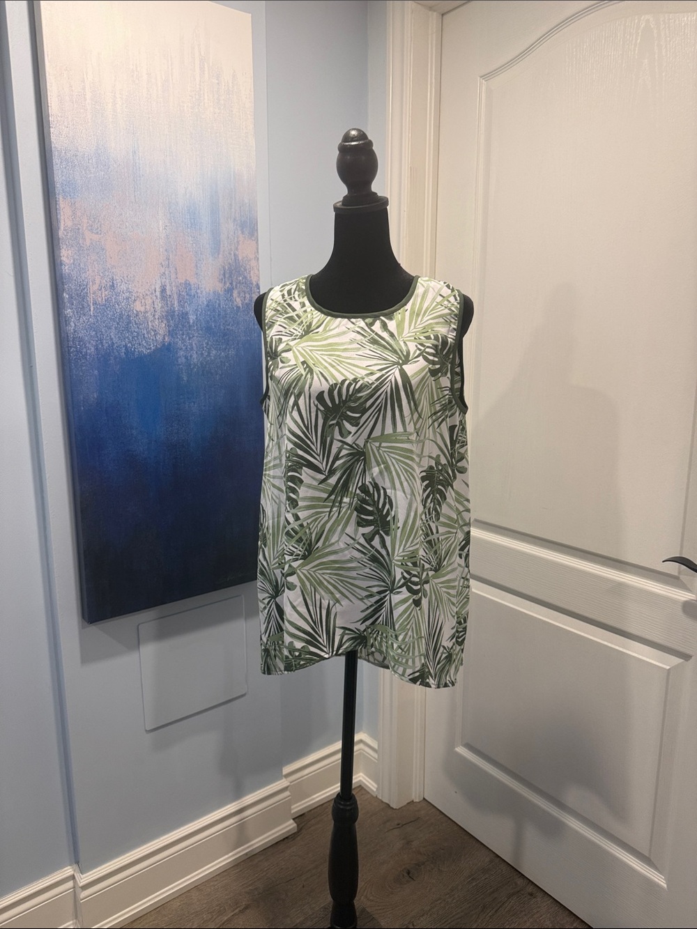 Mario Serrani Green and White Tropical Leaf Print Sleeveless Blouse